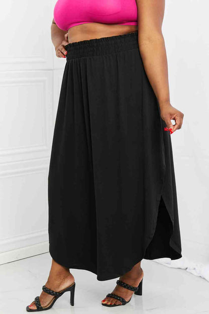 Zenana It's My Time Side Scoop Scrunch Skirt in Black