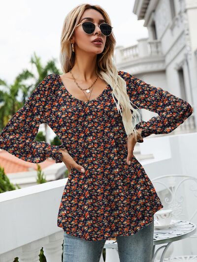 Printed Scoop Neck Lantern Sleeve Blouse