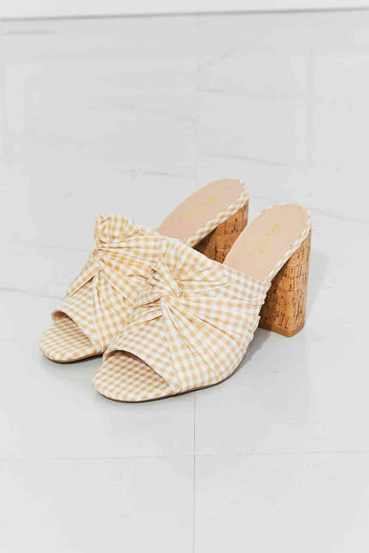 Freshly Picked Twist Peep Toe Block Heel Mule