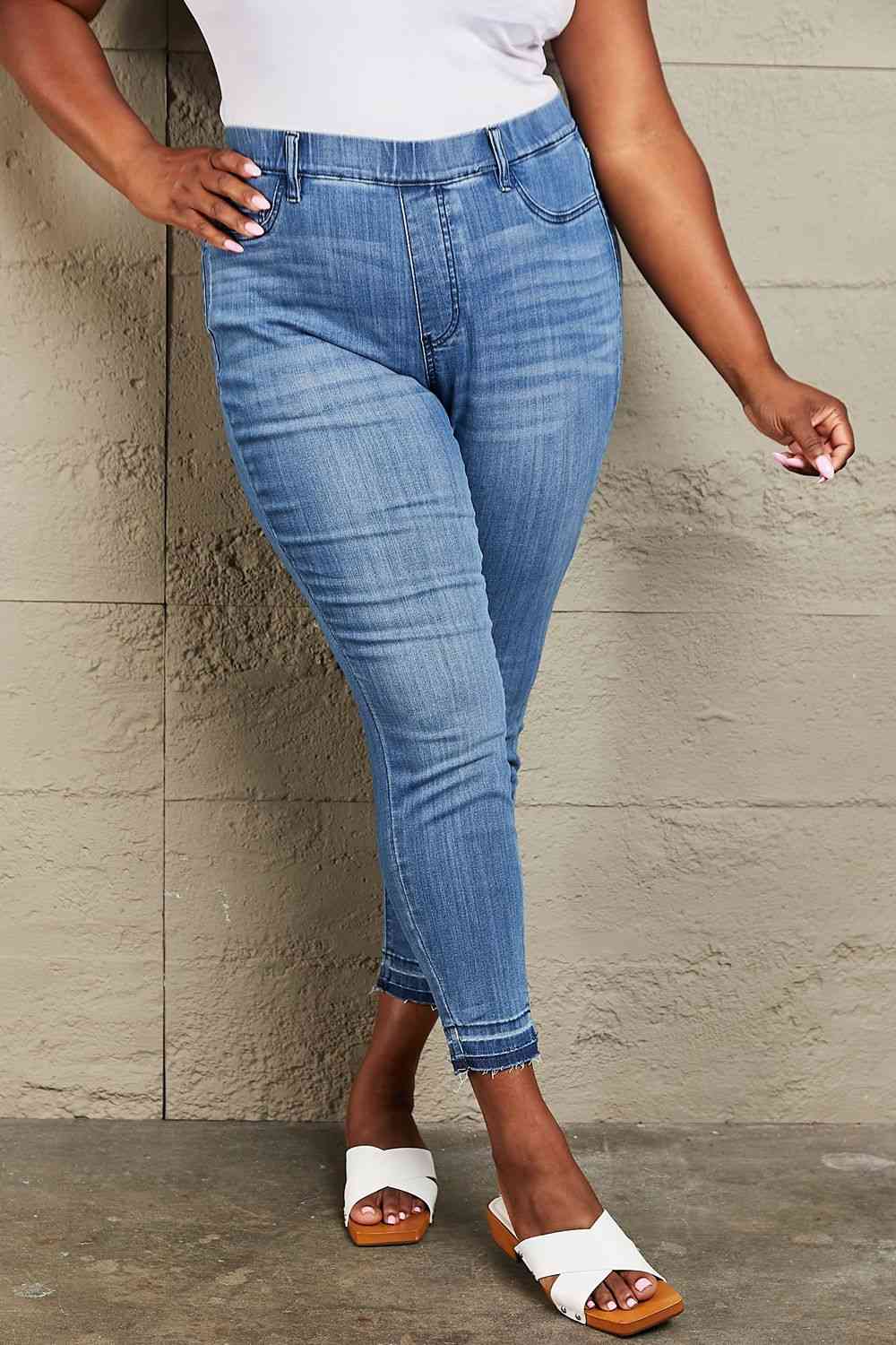 Judy Blue Janavie High Waisted Pull On Skinny Jeans