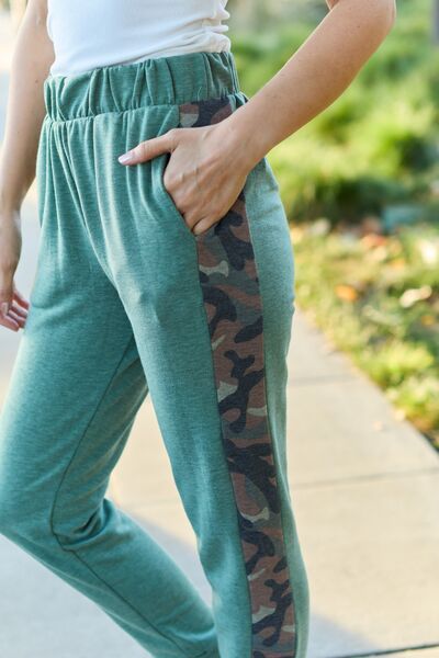 Celeste Design Camouflage Elastic Waist Sweatpants